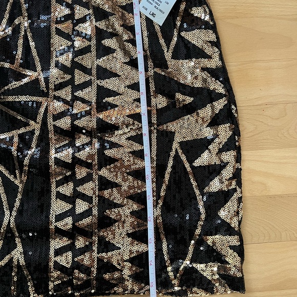 WINDSOR | Taylor Swift Concert Sequin Glitter Mini Skirt - Picture 5 of 5